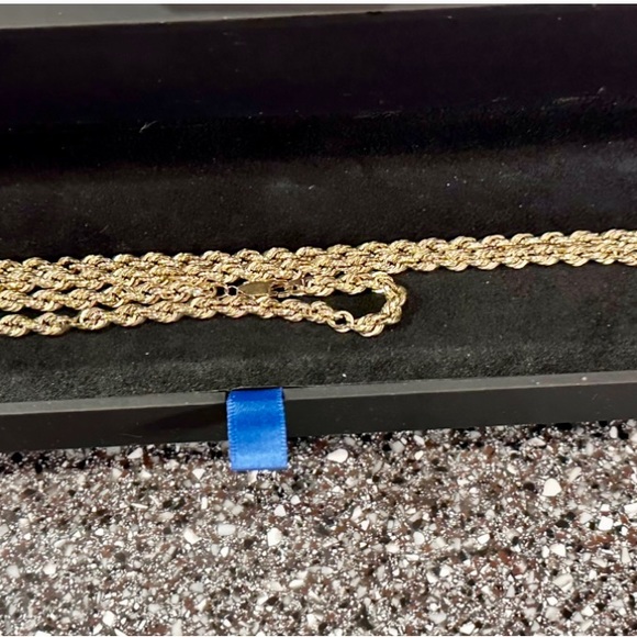 24 inch Gold Rope Chain - Picture 6 of 8